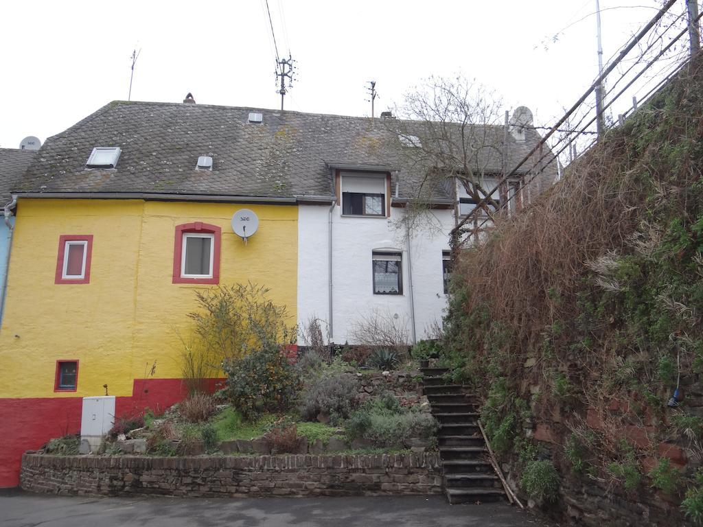 Haus Am Bachgasse - Haus Von 1777 Mit Sauna Zell an der Mosel Exteriér fotografie