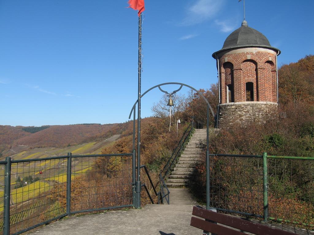 Haus Am Bachgasse - Haus Von 1777 Mit Sauna Zell an der Mosel Exteriér fotografie
