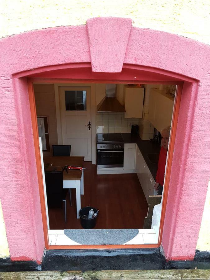 Haus Am Bachgasse - Haus Von 1777 Mit Sauna Zell an der Mosel Exteriér fotografie